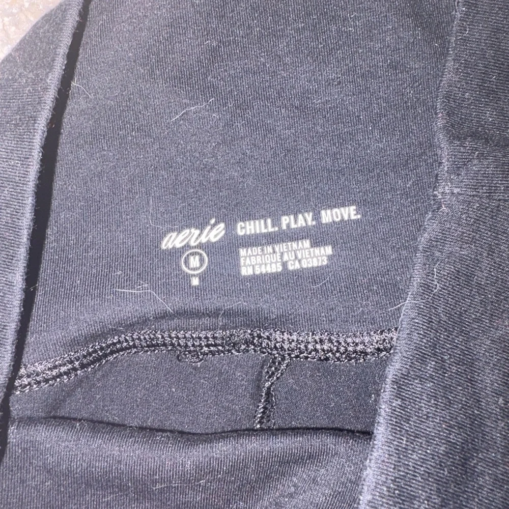 Aerie Black High Waist Active Cotton Blend Leggings with Pockets 💜 - Picture 3 of 5